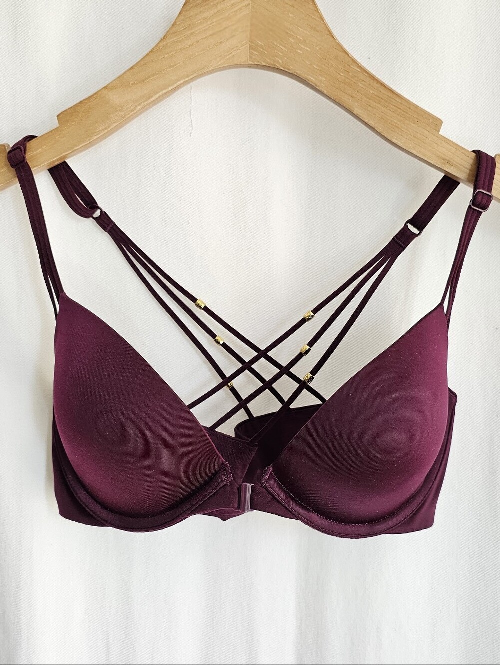 Victoria's Secret Very Sexy Burgundy Smooth Pushup Bra